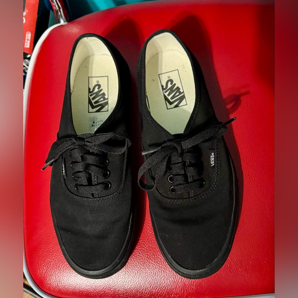 Vans authentic black sneakers men’s 8 / womens 9.5